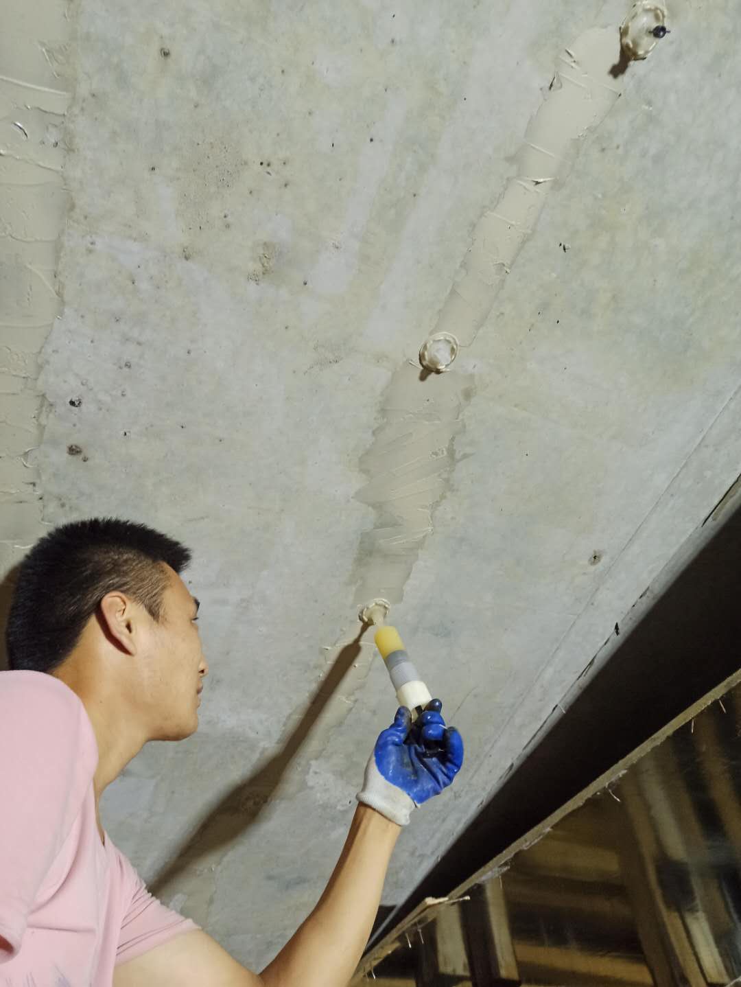 芜湖房屋墙体裂缝施工方法